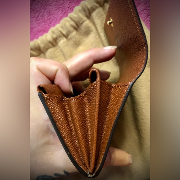 Louis Vuitton Small Wallet - Picture 10 of 12